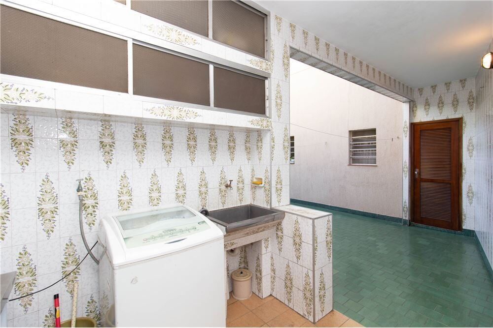 Casa à venda com 3 quartos, 205m² - Foto 18