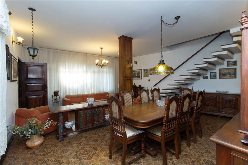 Casa à venda com 3 quartos, 205m² - Foto 26