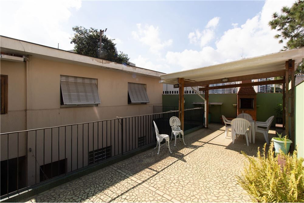 Casa à venda com 3 quartos, 205m² - Foto 39