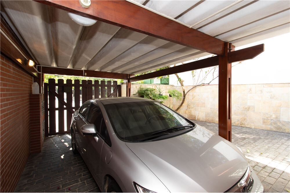 Casa à venda com 3 quartos, 205m² - Foto 16
