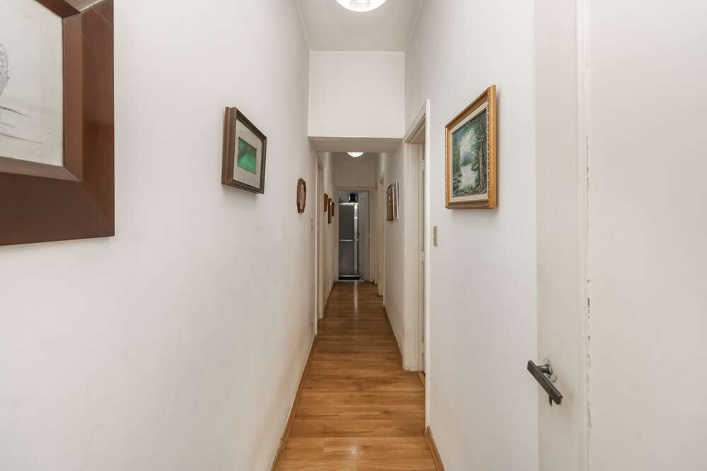 Apartamento à venda com 3 quartos, 144m² - Foto 7