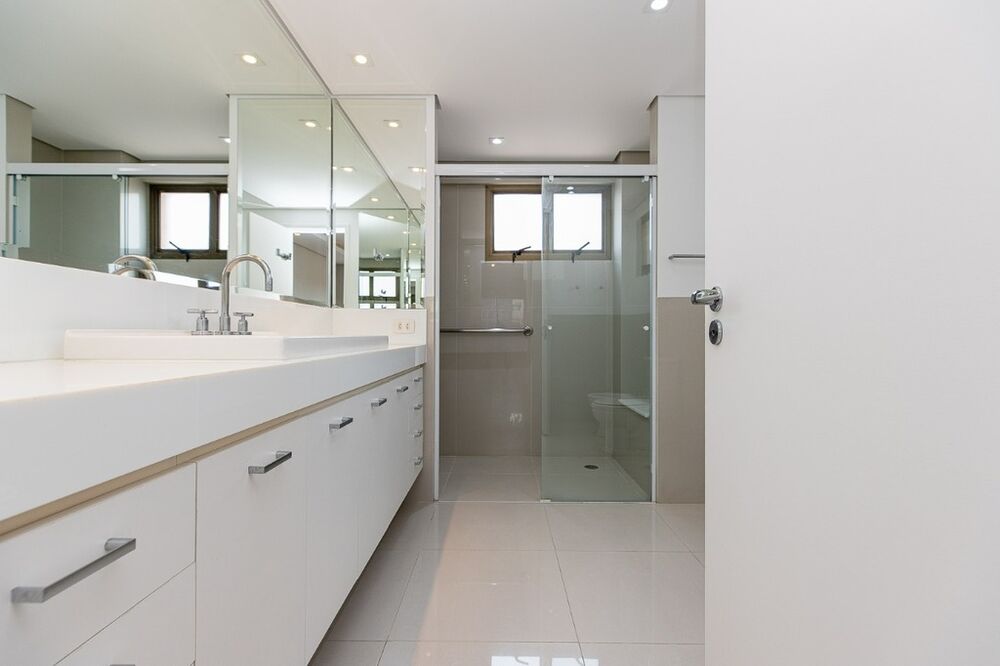 Apartamento à venda com 4 quartos, 186m² - Foto 3