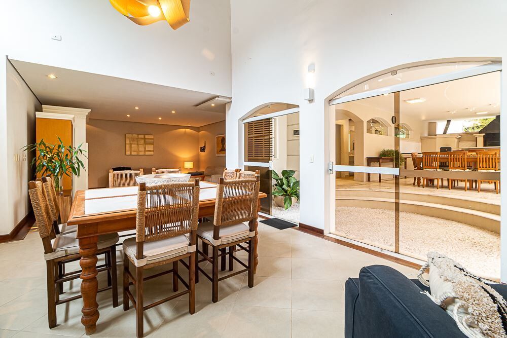 Casa à venda com 3 quartos, 709m² - Foto 8