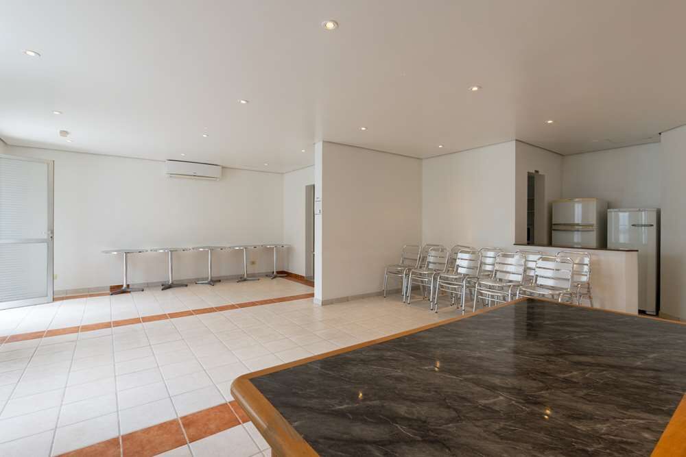 Apartamento à venda com 3 quartos, 73m² - Foto 4