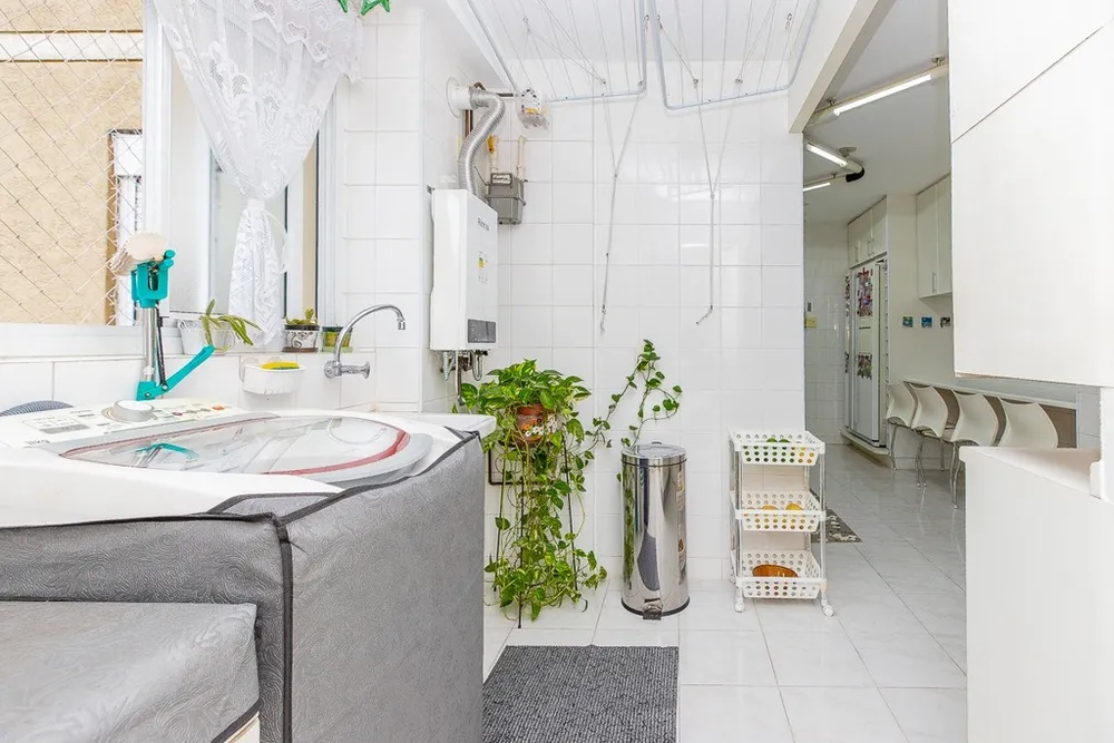 Apartamento, 3 quartos, 151 m² - Foto 1