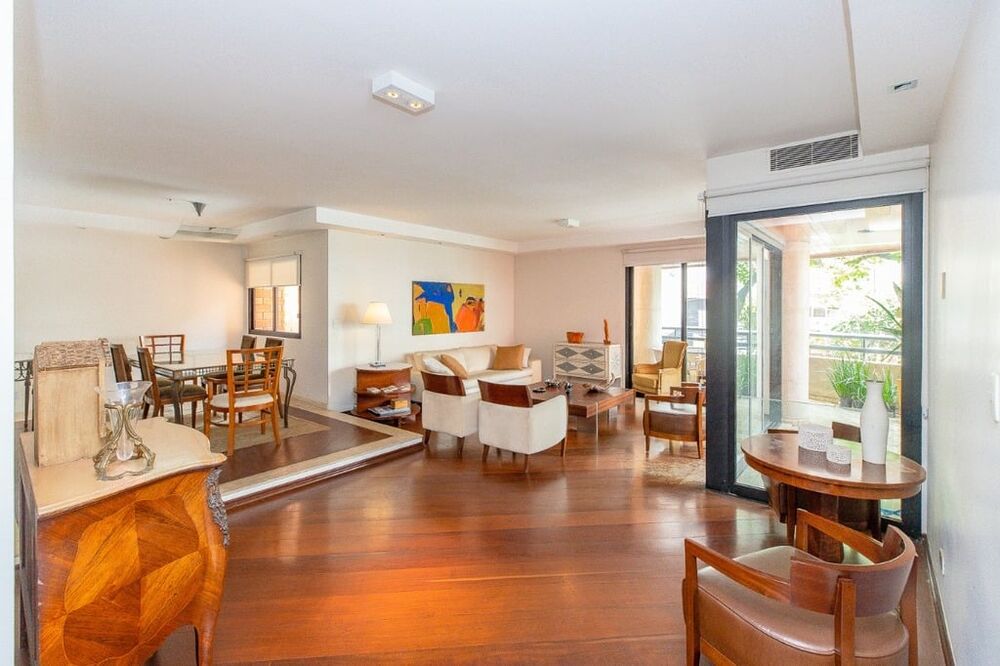 Apartamento, 3 quartos, 219 m² - Foto 1