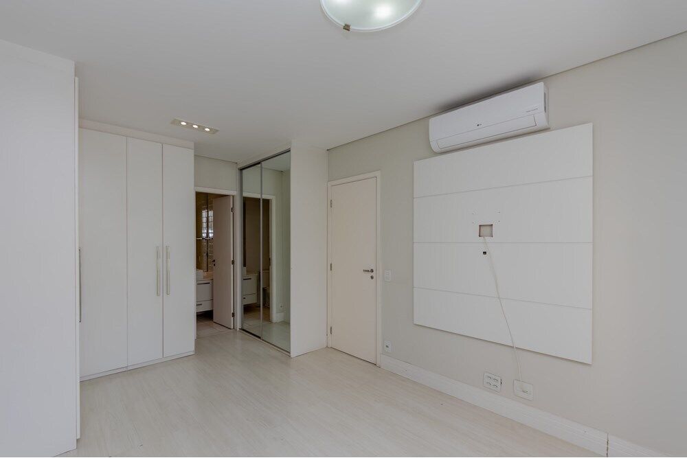Apartamento à venda com 3 quartos, 128m² - Foto 4