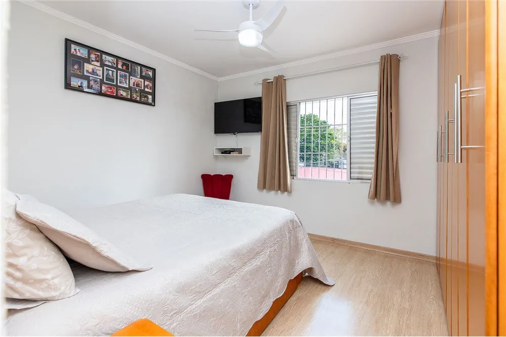 Casa, 3 quartos, 260 m² - Foto 2