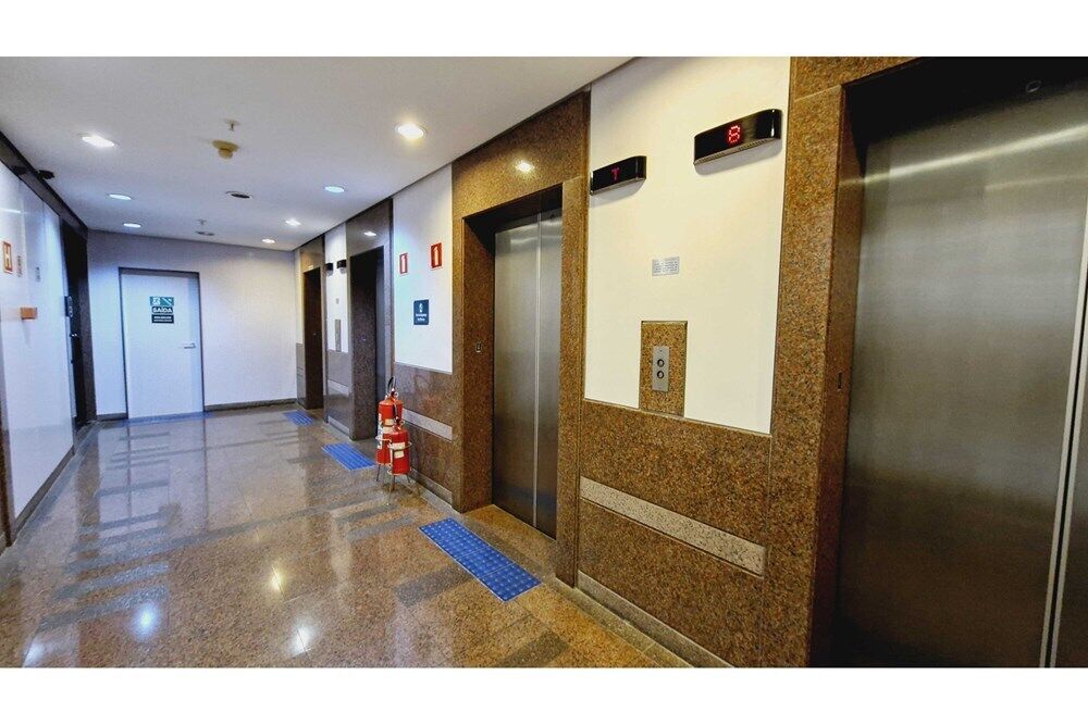 Sala-Conjunto, 195 m² - Foto 2