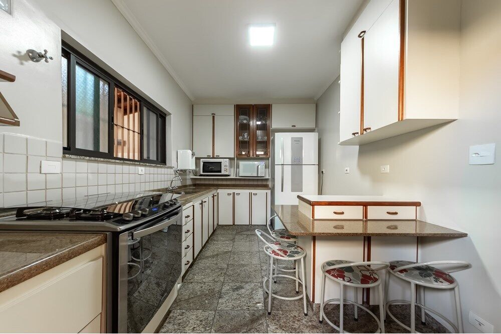 Casa, 3 quartos, 208 m² - Foto 3