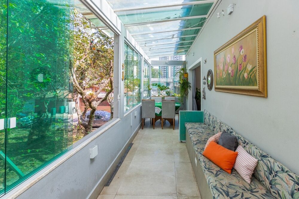 Casa, 3 quartos, 180 m² - Foto 1