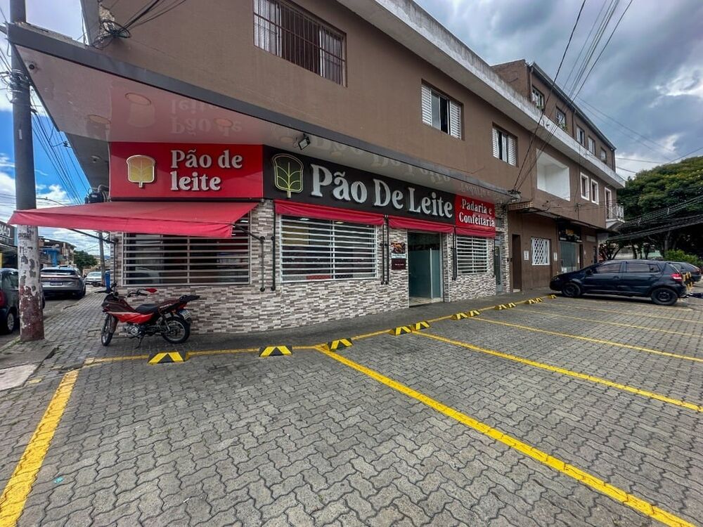 Loja-Salão, 1636 m² - Foto 1