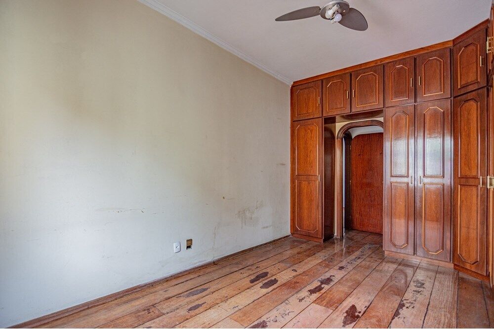 Apartamento à venda com 2 quartos, 89m² - Foto 4