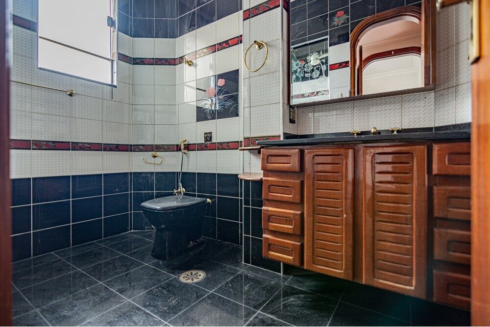 Apartamento à venda com 2 quartos, 89m² - Foto 2