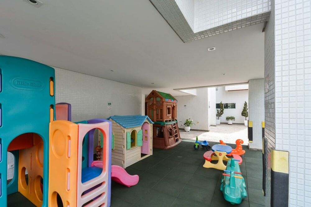 Apartamento à venda com 3 quartos, 138m² - Foto 7