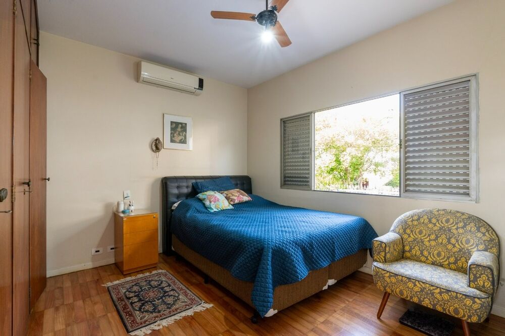 Casa, 4 quartos, 287 m² - Foto 2