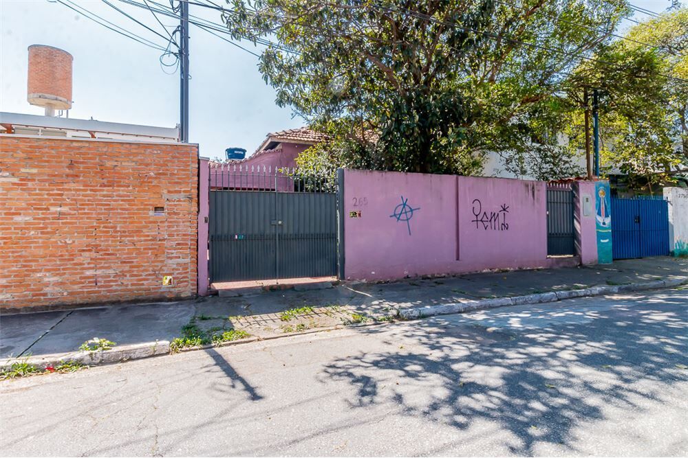 Casa, 4 quartos, 265 m² - Foto 1