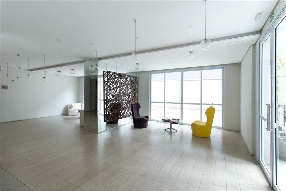 Apartamento à venda com 1 quarto, 36m² - Foto 1