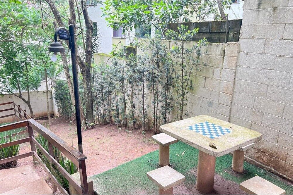 Apartamento à venda com 2 quartos, 45m² - Foto 3