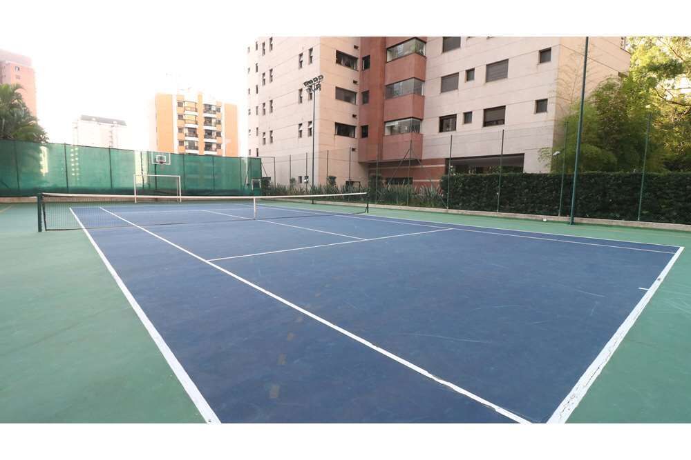 Apartamento à venda com 4 quartos, 226m² - Foto 12