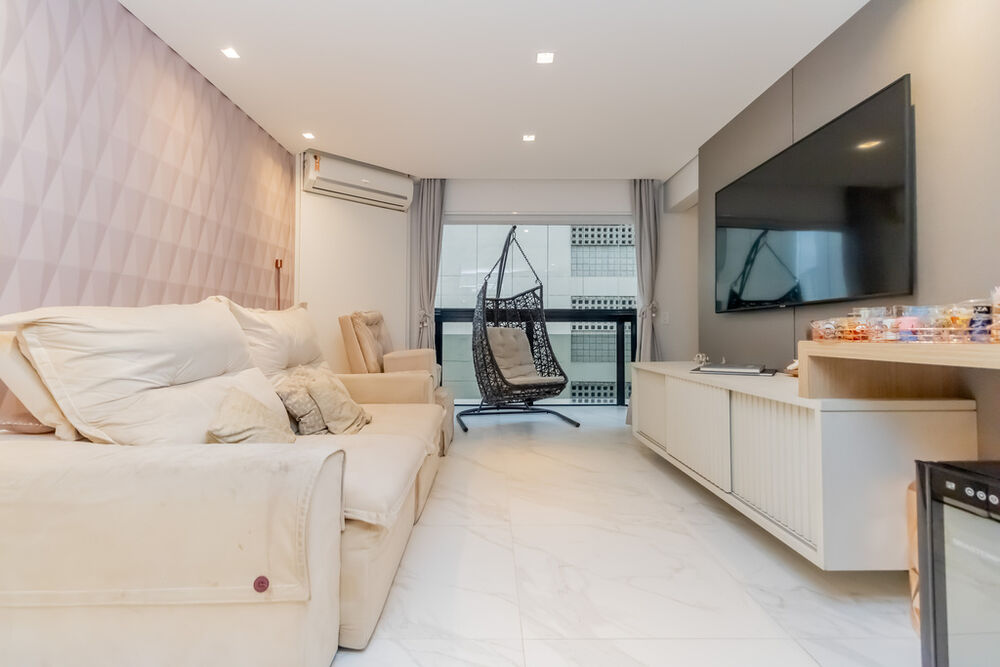 Apartamento à venda com 2 quartos, 81m² - Foto 12
