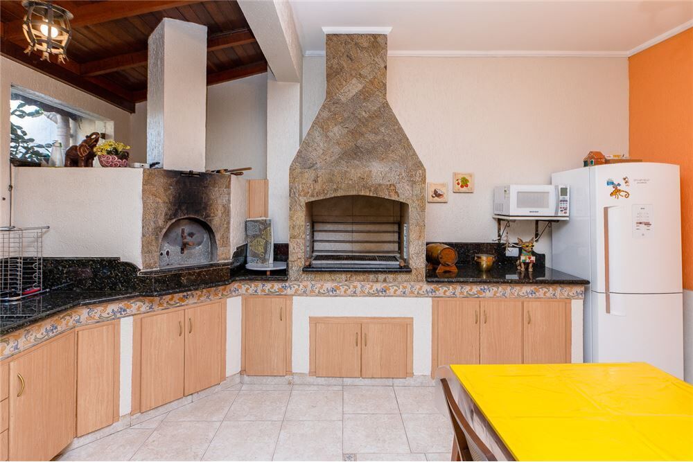 Casa à venda com 5 quartos, 352m² - Foto 10