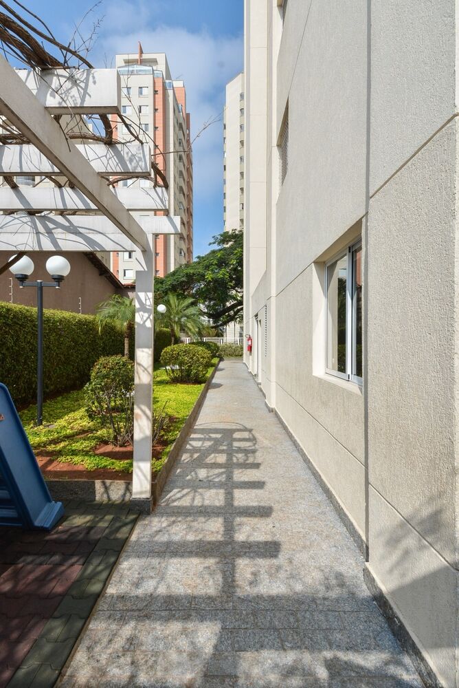 Apartamento à venda com 3 quartos, 85m² - Foto 2