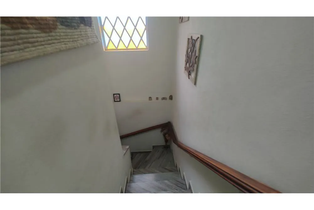Casa, 3 quartos, 207 m² - Foto 2