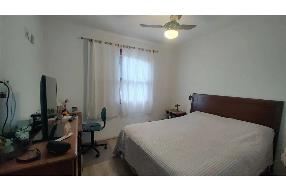 Casa, 3 quartos, 207 m² - Foto 1