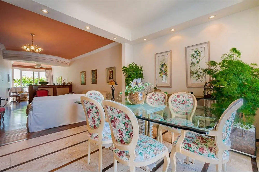 Apartamento, 3 quartos, 244 m² - Foto 2