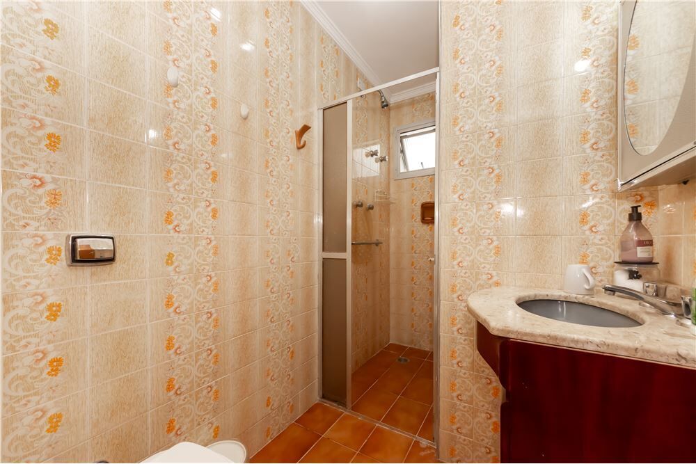 Apartamento à venda com 3 quartos, 90m² - Foto 1