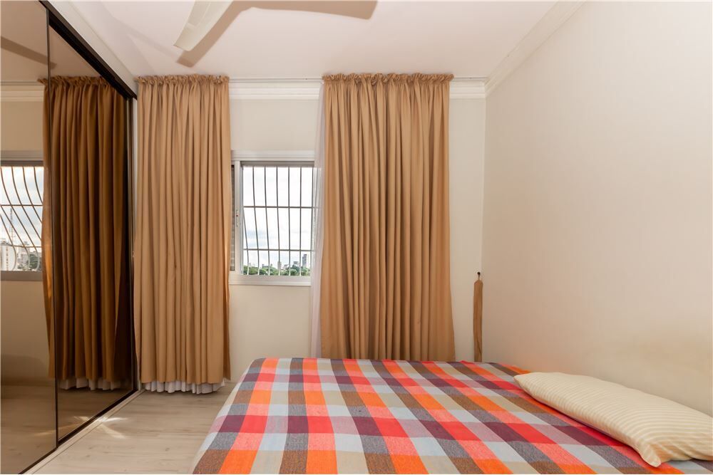 Apartamento à venda com 3 quartos, 90m² - Foto 11