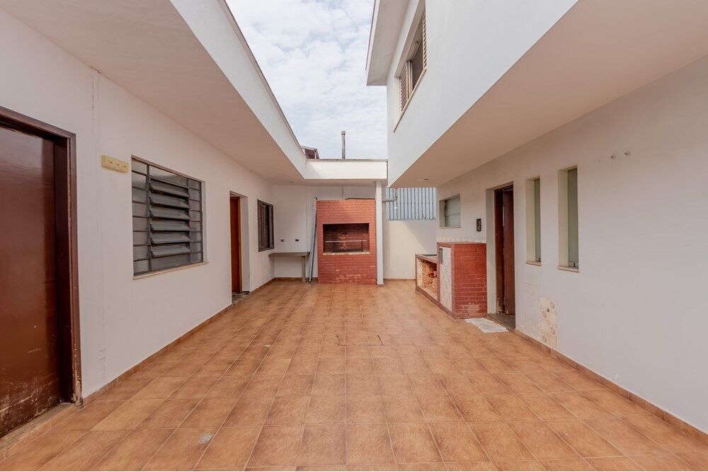 Casa, 3 quartos, 388 m² - Foto 1