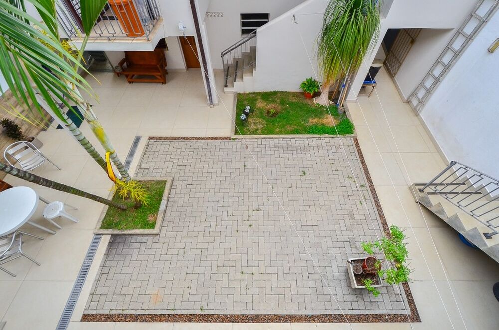 Casa, 4 quartos, 248 m² - Foto 2