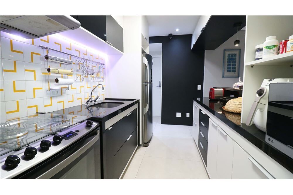 Cobertura à venda com 3 quartos, 180m² - Foto 3