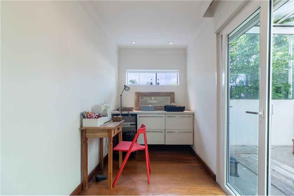 Casa à venda com 5 quartos, 528m² - Foto 2