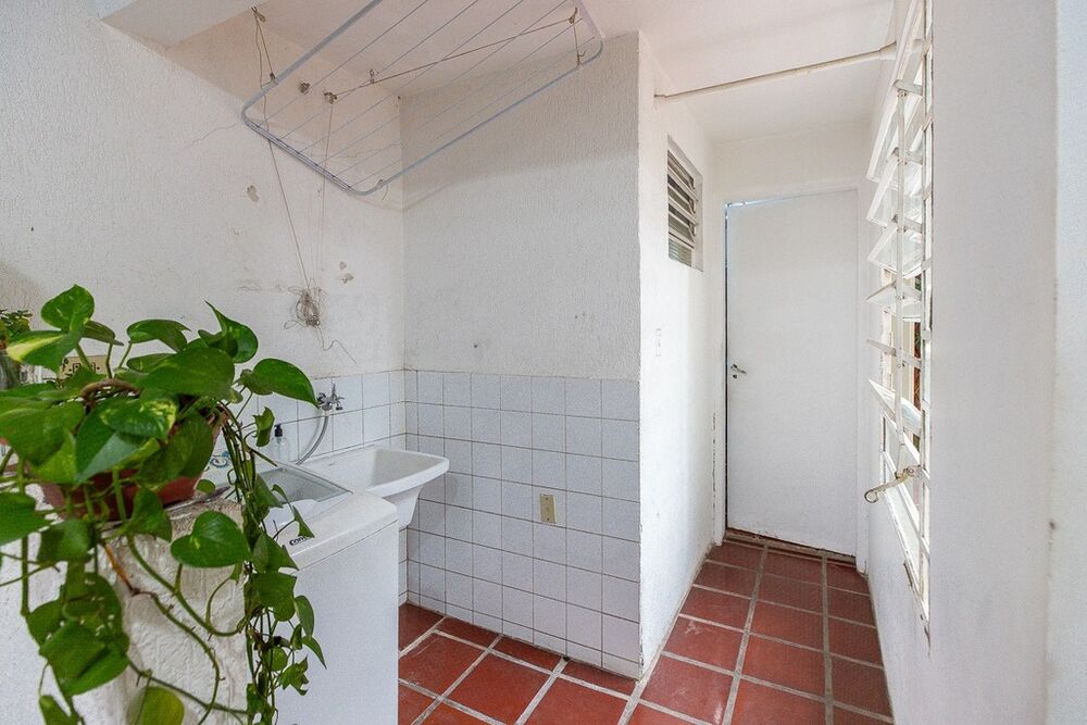 Casa, 3 quartos, 167 m² - Foto 2