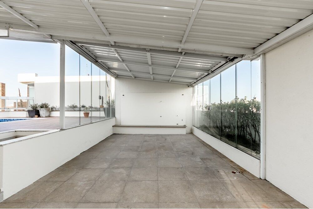 Cobertura à venda com 3 quartos, 271m² - Foto 2