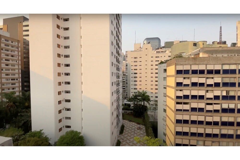 Apartamento à venda com 2 quartos, 72m² - Foto 5