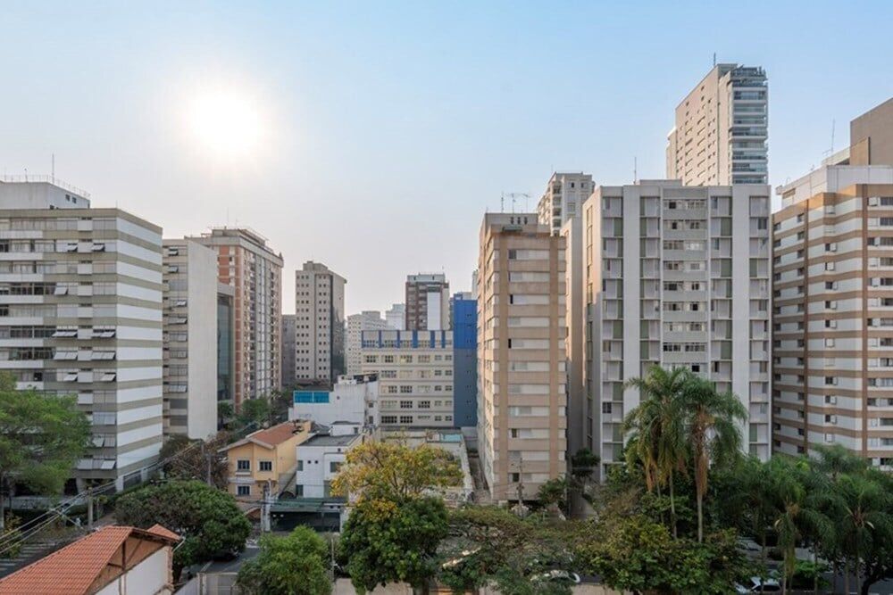 Apartamento à venda com 2 quartos, 72m² - Foto 11