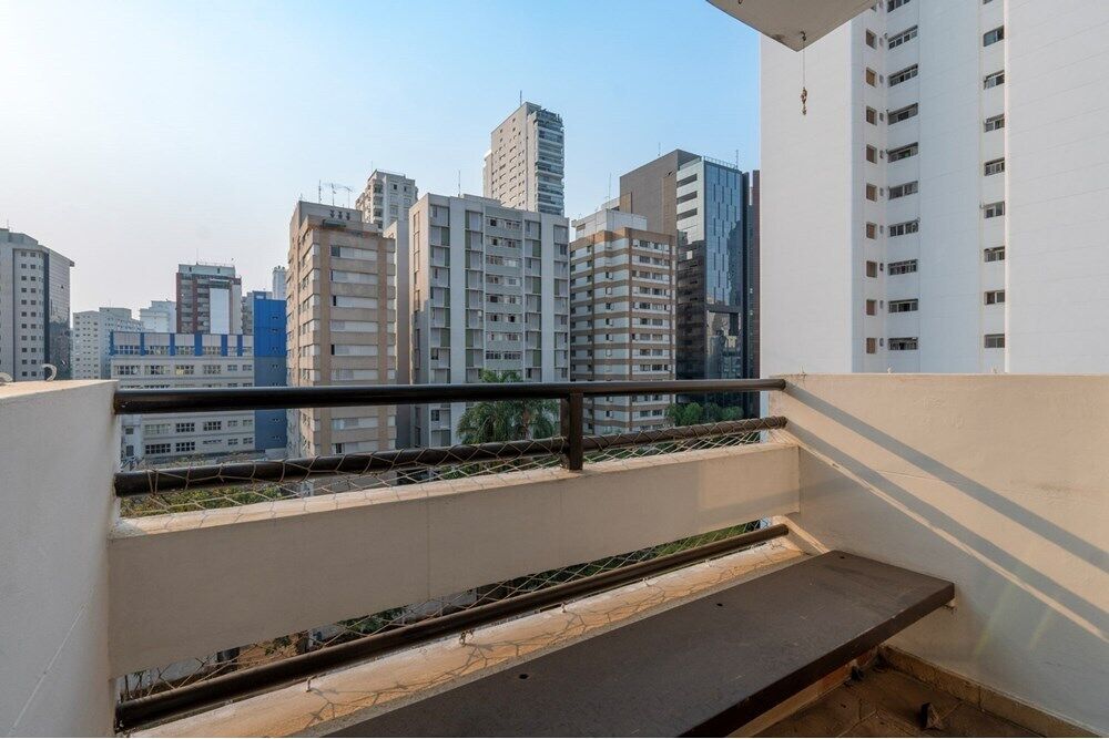 Apartamento à venda com 2 quartos, 72m² - Foto 12