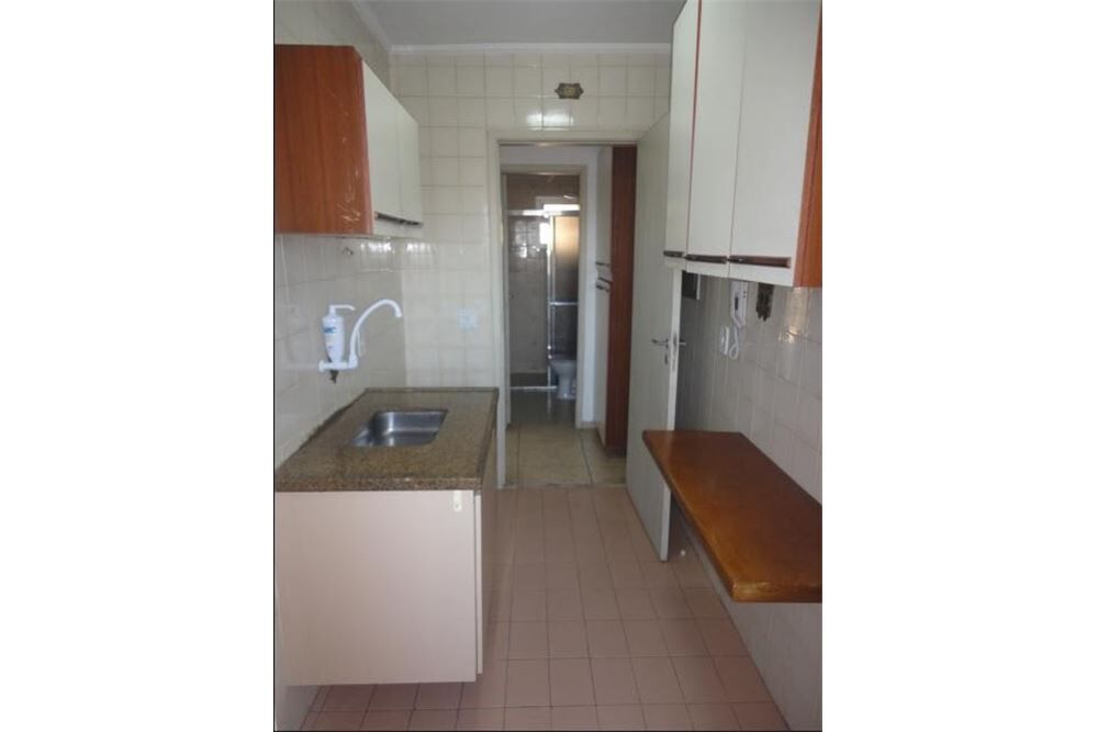 Apartamento à venda com 1 quarto, 34m² - Foto 6
