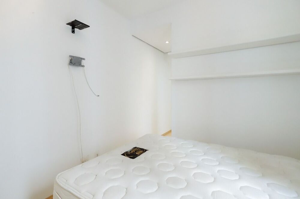 Apartamento à venda com 1 quarto, 65m² - Foto 2