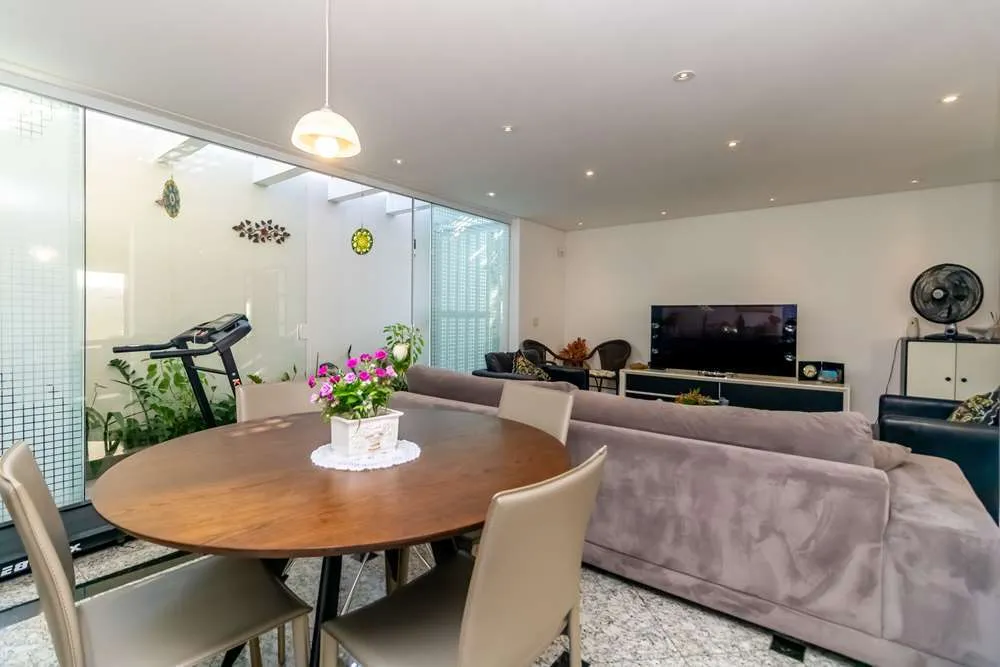 Casa, 4 quartos, 265 m² - Foto 9