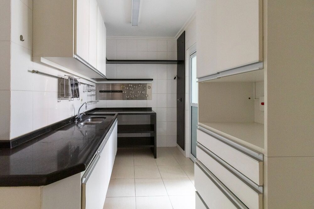 Apartamento à venda com 3 quartos, 86m² - Foto 13