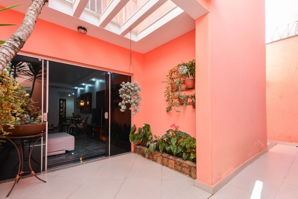 Casa à venda com 3 quartos, 213m² - Foto 8