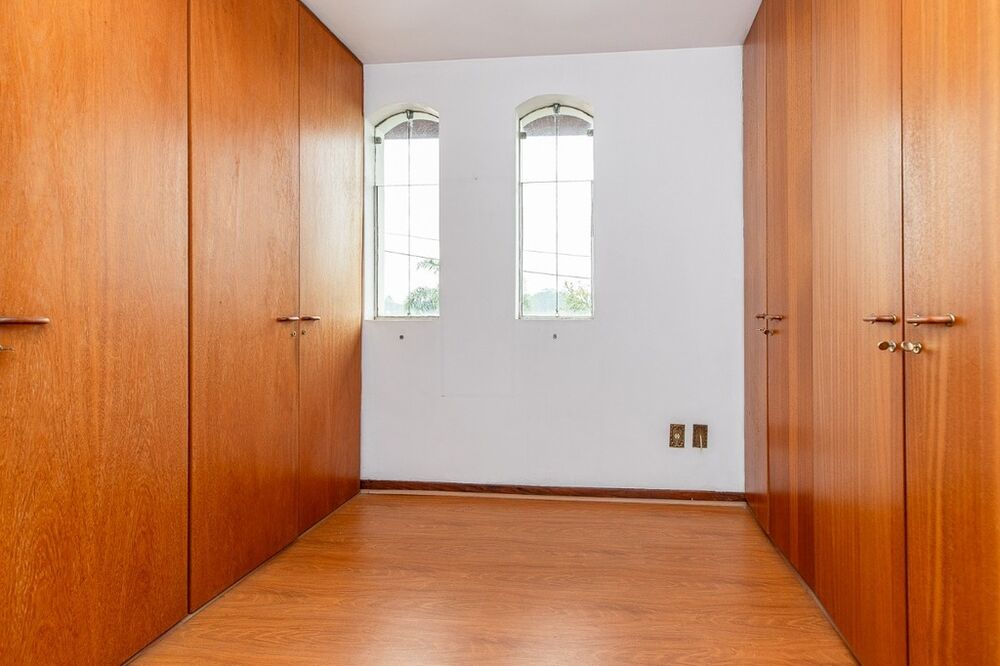 Casa, 4 quartos, 327 m² - Foto 8