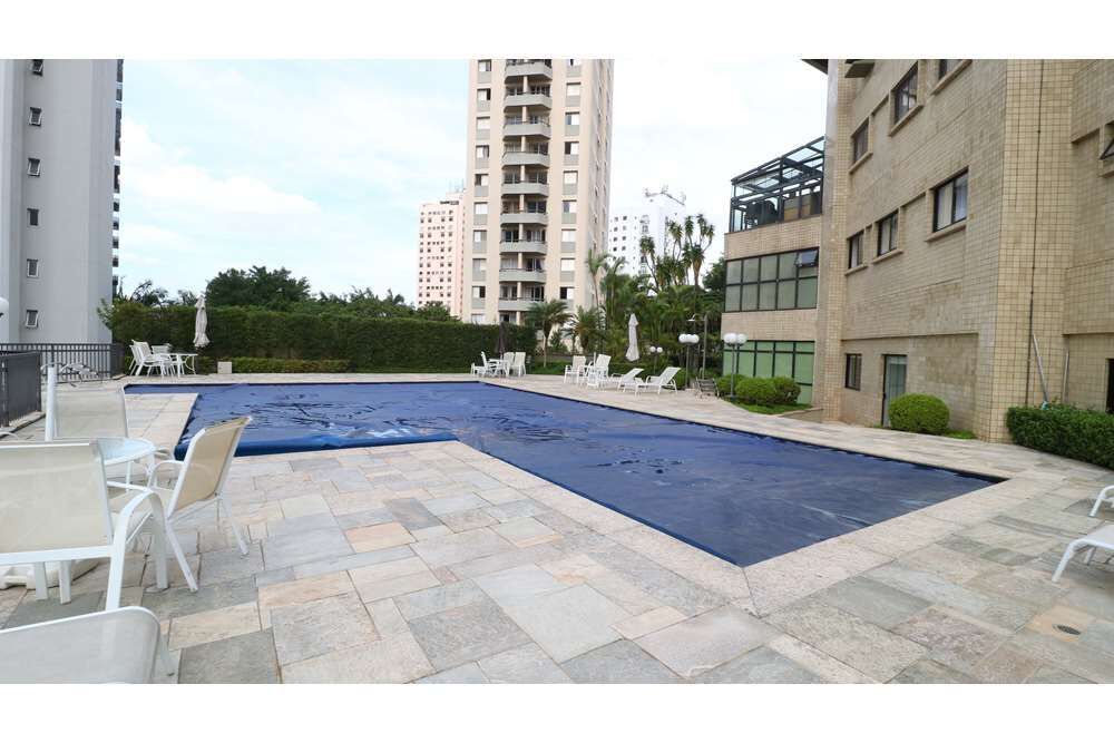 Apartamento à venda com 4 quartos, 271m² - Foto 4