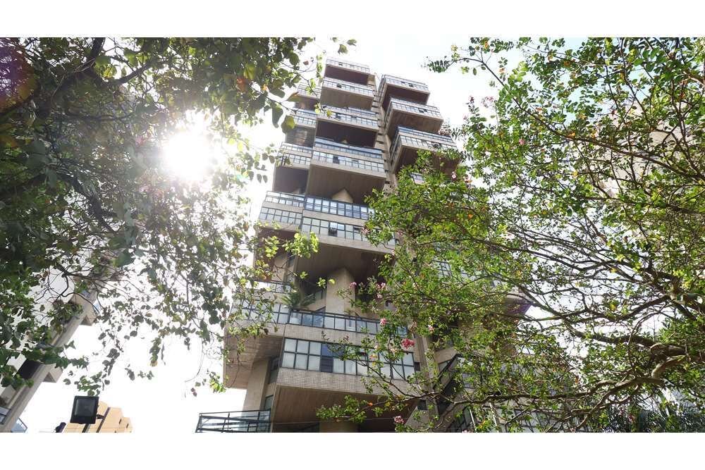Apartamento à venda com 4 quartos, 271m² - Foto 5