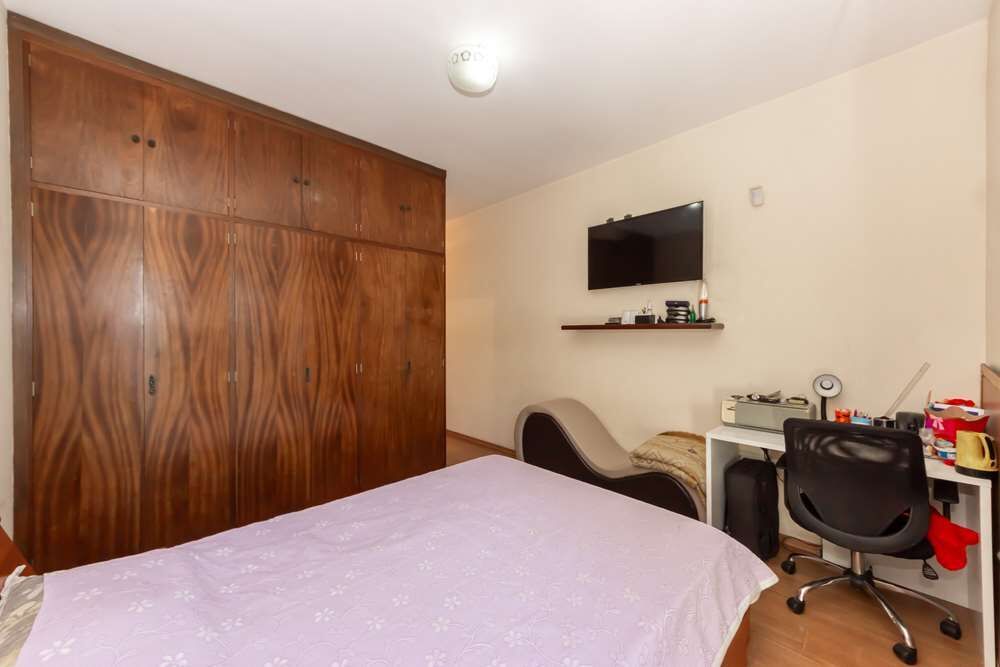 Casa à venda com 4 quartos, 262m² - Foto 6